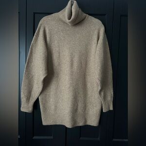 H&M tan turtleneck sweater, size XS - oversized, like new
